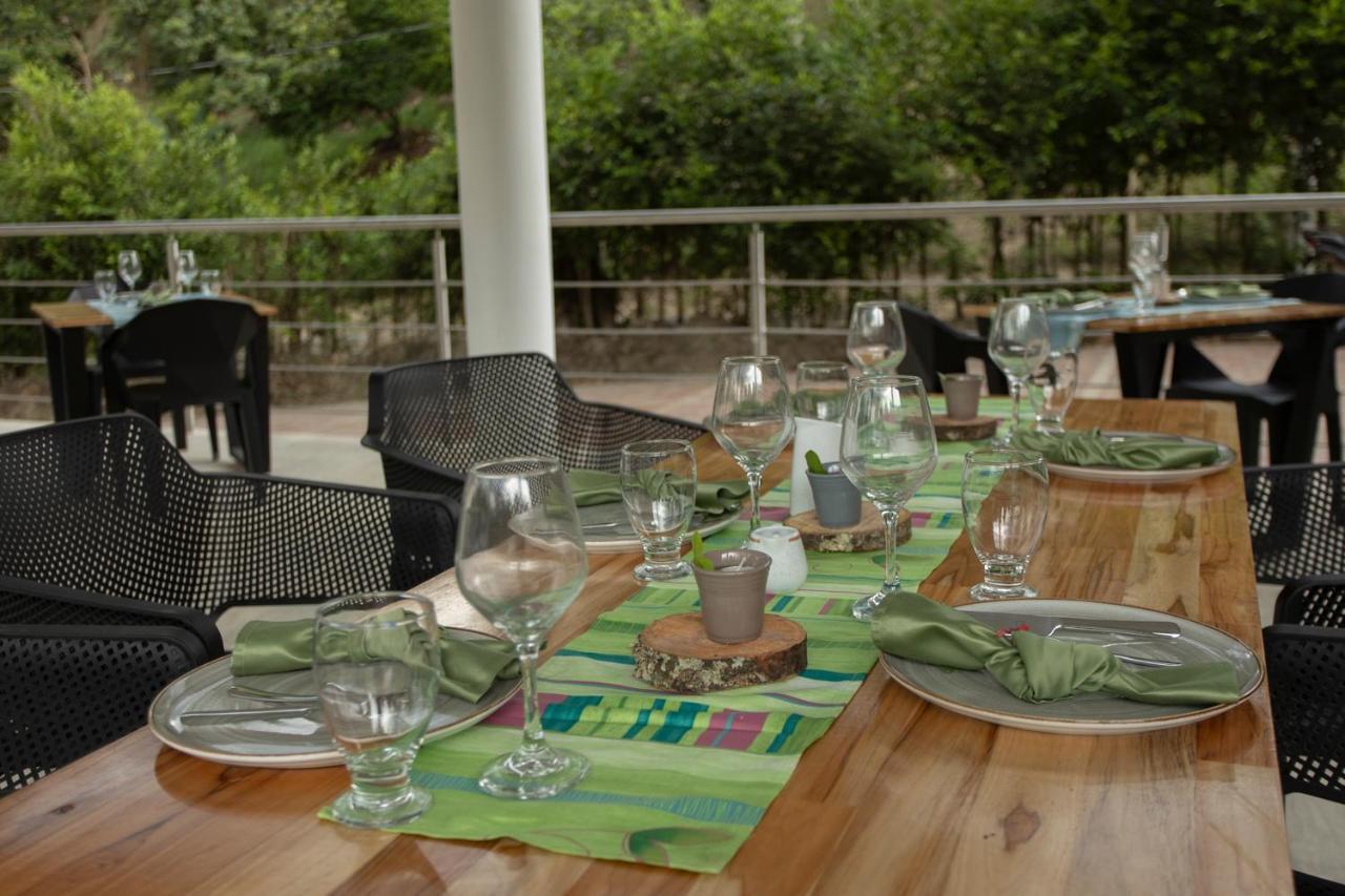 Natural Hill's By H&r Hotel Villeta